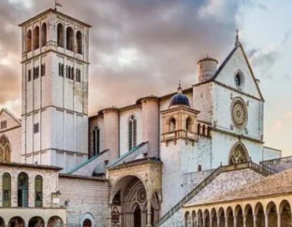 Da Firenze Tour privato: Umbria storica, Assisi e Orvieto – Sulla via dei Romani